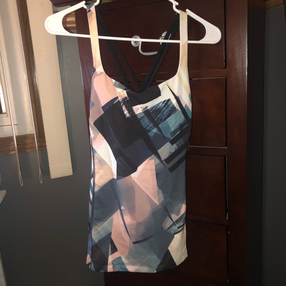 LUCY WORKOUT TANK TOP